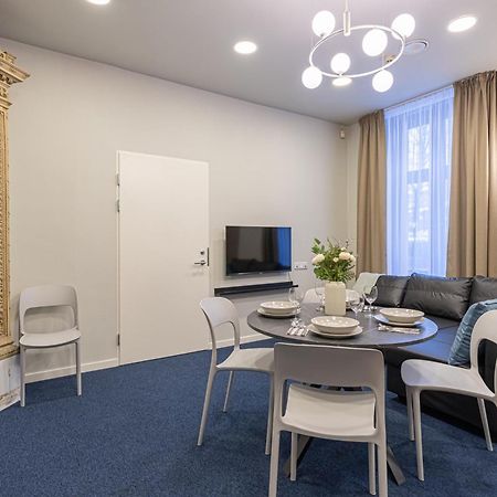 Dandelion Apartments Bruninieku 리가 외부 사진