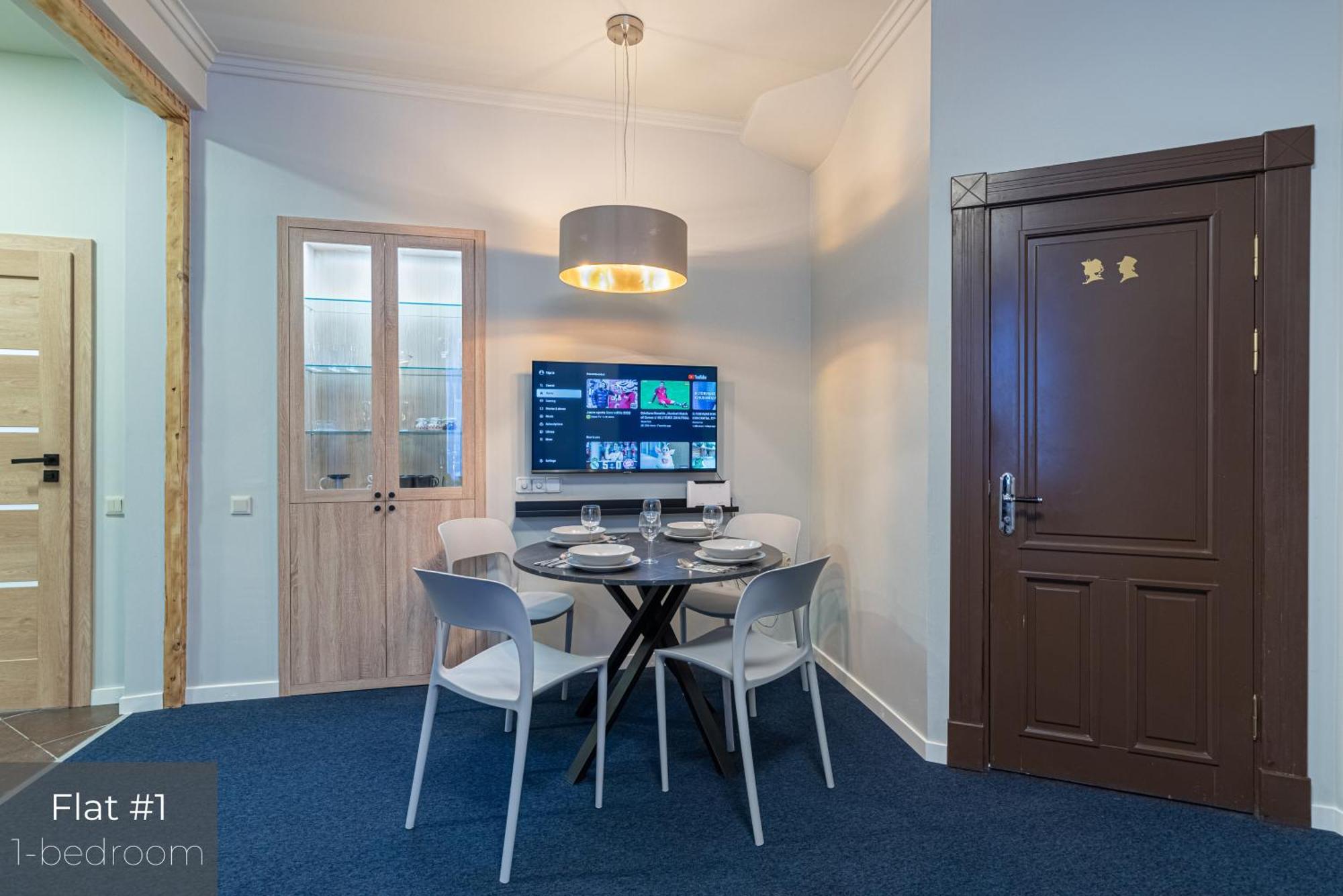 Dandelion Apartments Bruninieku 리가 외부 사진